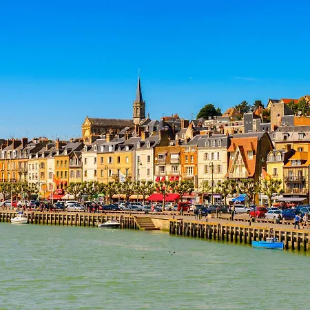 Appartement Les Marinas-11 By Interhome Deauville