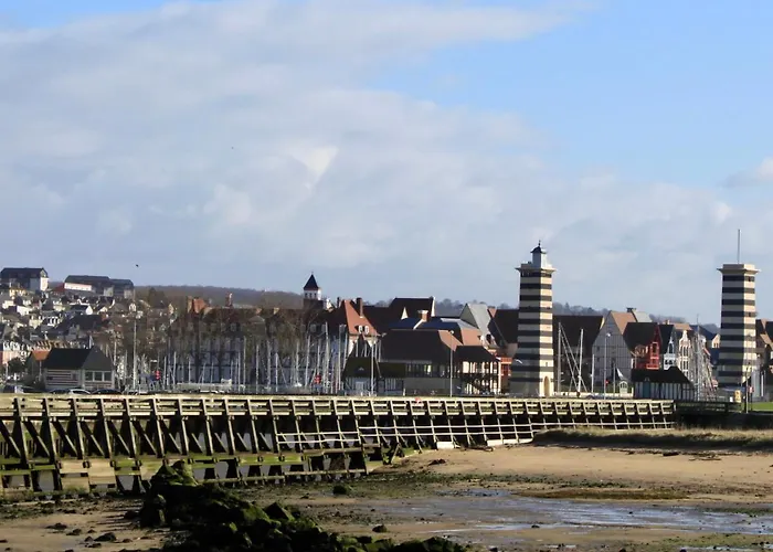 Les Marinas-11 By Interhome Appartement Deauville