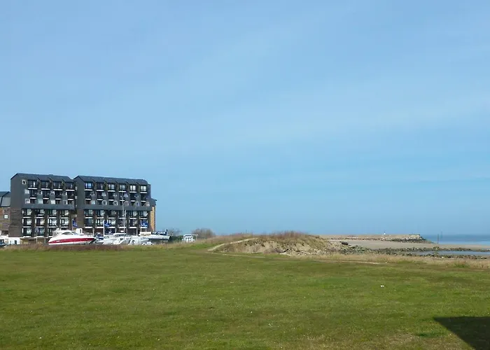 Lägenhet Les Marinas-11 By Interhome *