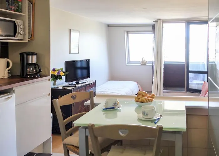 Les Marinas-11 By Interhome דירה